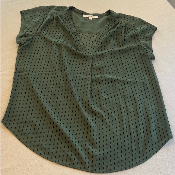 fun 2 fun Tops - fun 2 fun Forest Green V-Neck Short Sleeve Blouse with Black Dot Print